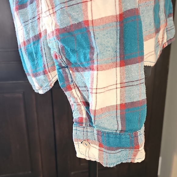 Heritage 1981 Teal and Cream Plaid Flannel Shirt - Picture 4 of 8
